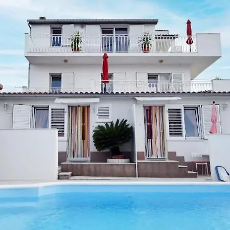 Apartment Majapaula Slatine