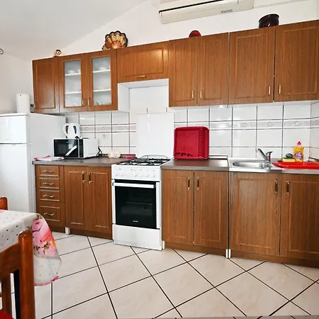 Apartment Majapaula Slatine