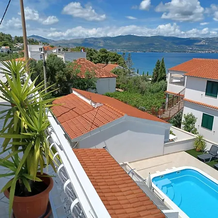 Majapaula Apartment *